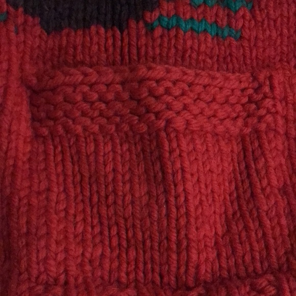 Vintage Cowichan - Picture 4 of 5